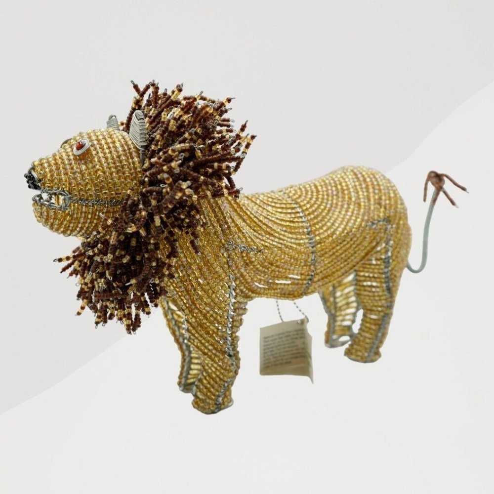 NWT Large Handcrafted Beaded Wire LION-Animal Art Sculpture / Figurine 13”x9"